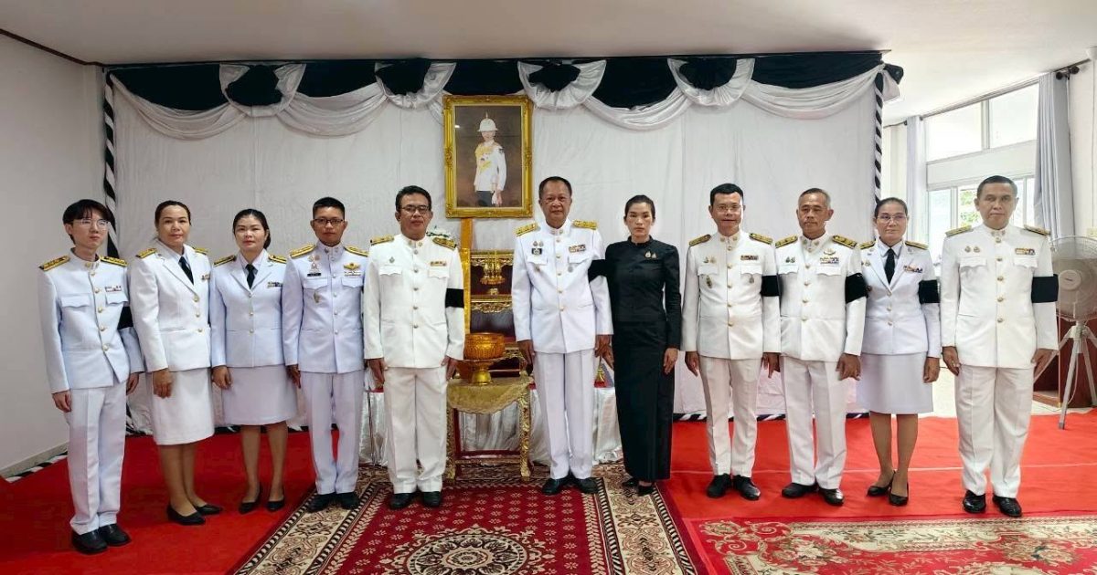 #พิธีถวายน้ำสรงพระศพ และลงนามถวายความอาลัย เบื้องหน้าพระรูป สมเด็จพระเจ้าลูกเธอ เจ้าฟ้าพัชรกิติยาภา นเรนทิราเทพยวดี กรมหลวงราชสาริณีสิริพัชร มหาวัชรราชธิดา”